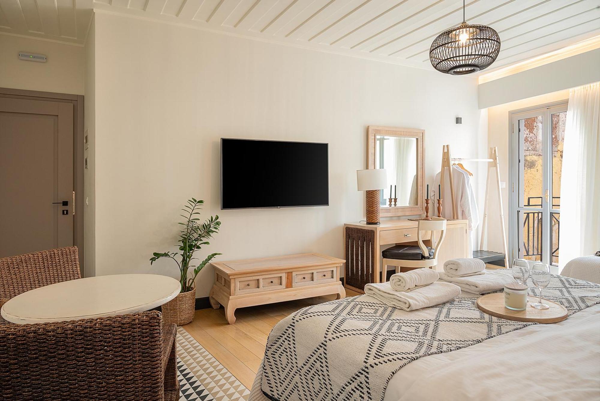 Vranas Ambiance Hotel ハニア エクステリア 写真