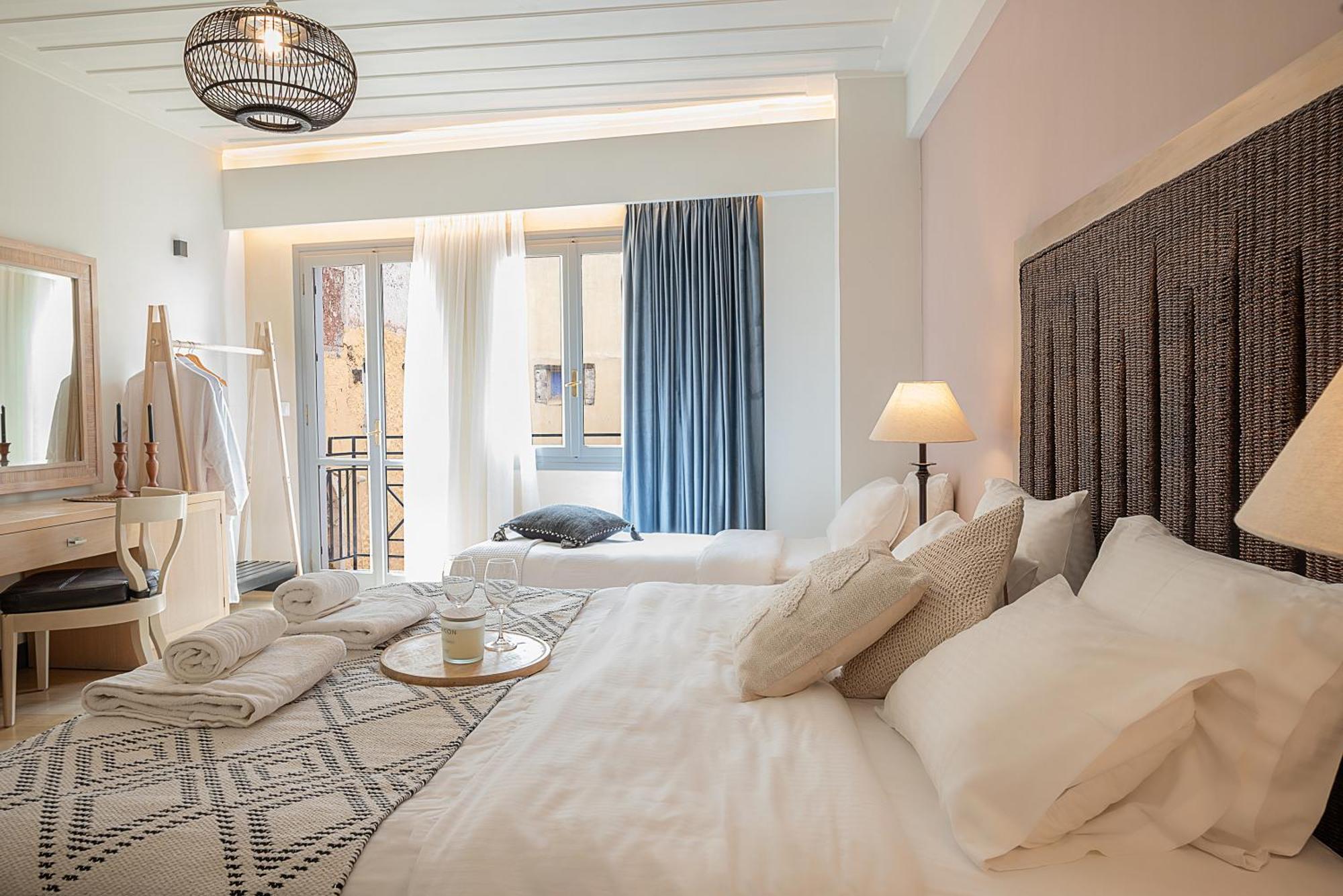 Vranas Ambiance Hotel ハニア エクステリア 写真