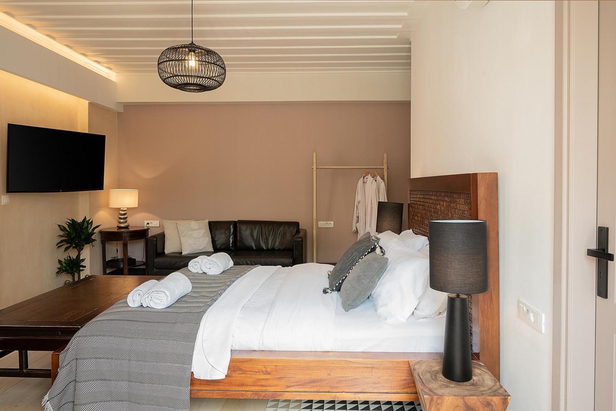 Vranas Ambiance Hotel ハニア エクステリア 写真